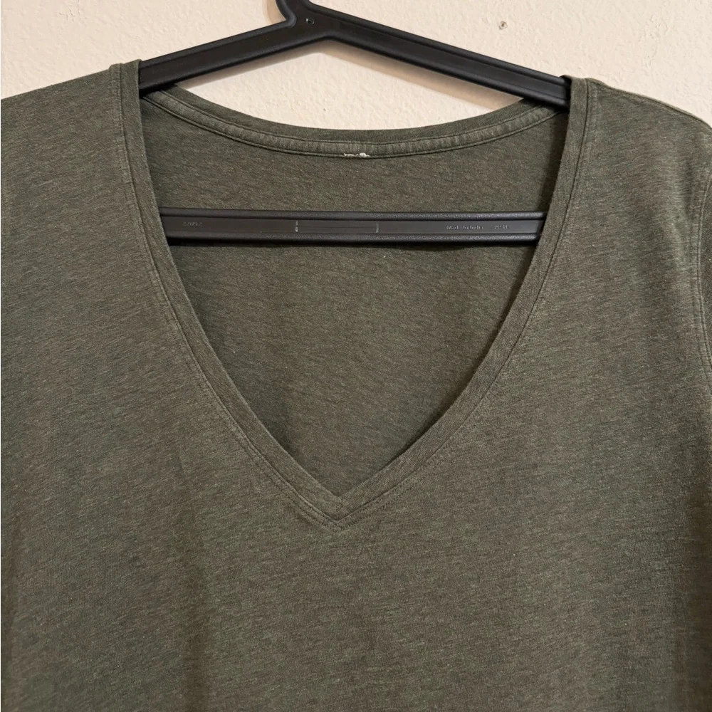 Lululemon Women’s T-shirt Tee